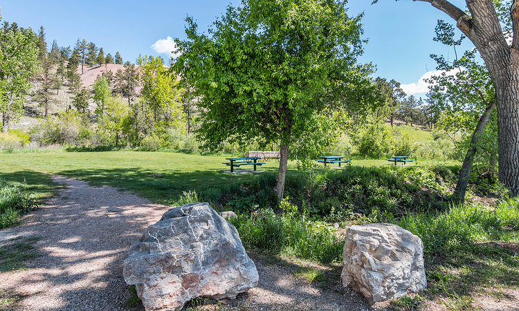 Silver-Springs-Apartment-Homes-Scenic-Beauty-Everywhere